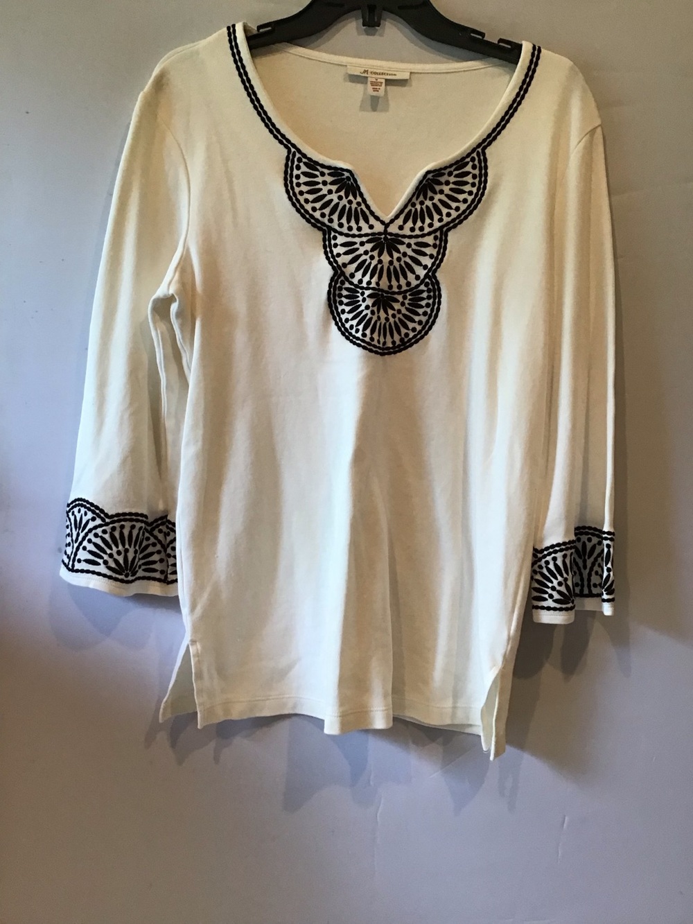 434  JM Collection White Embroidered Scoop Neck Tunic Top